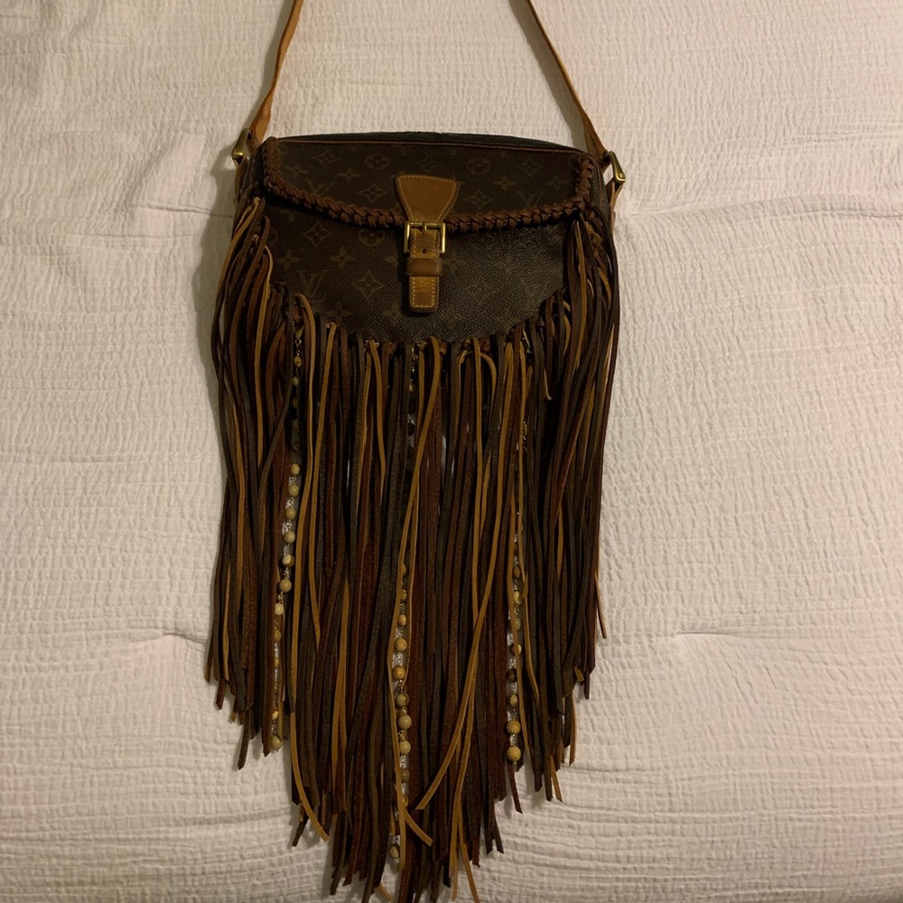 100% Authentic Louis Vuitton